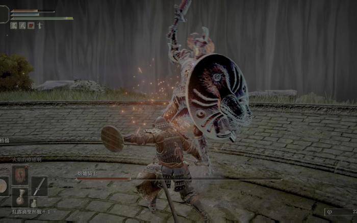 艾尔登法环怎么打连招的1