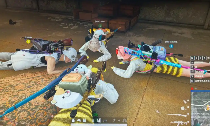 绝地求生四排如何分工3