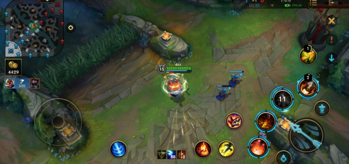 英雄联盟英勇投弹手如何出装2